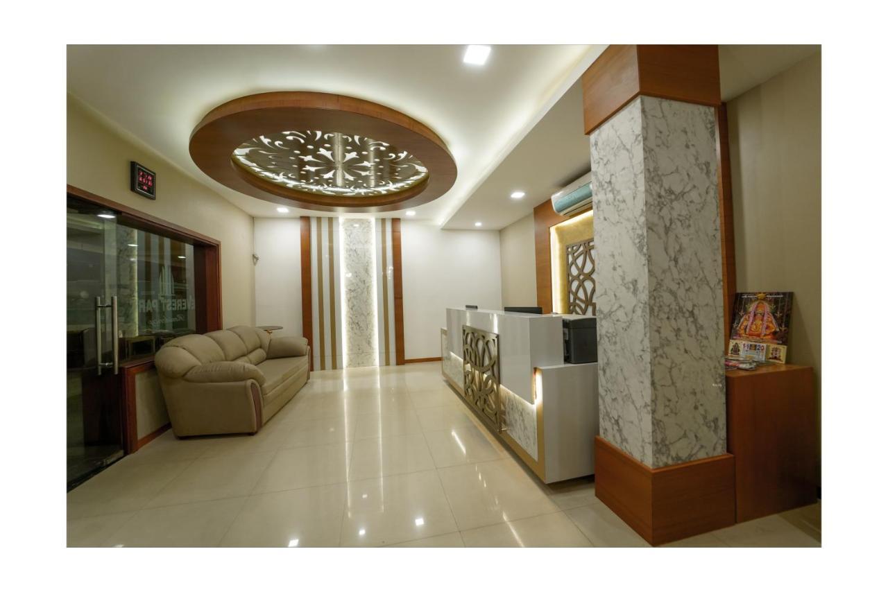 Отель Everestparkresidency Tiruchirappalli Экстерьер фото