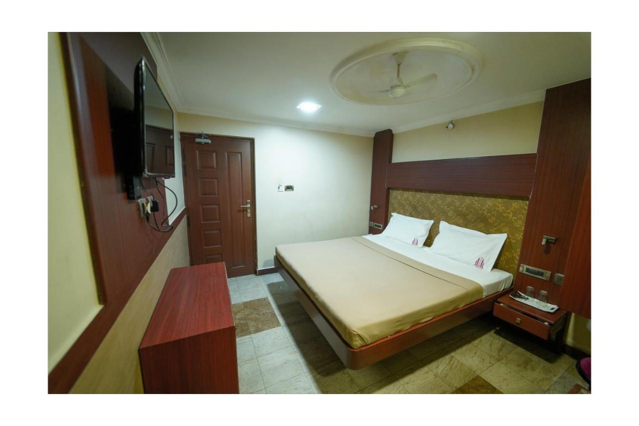 Отель Everestparkresidency Tiruchirappalli Экстерьер фото