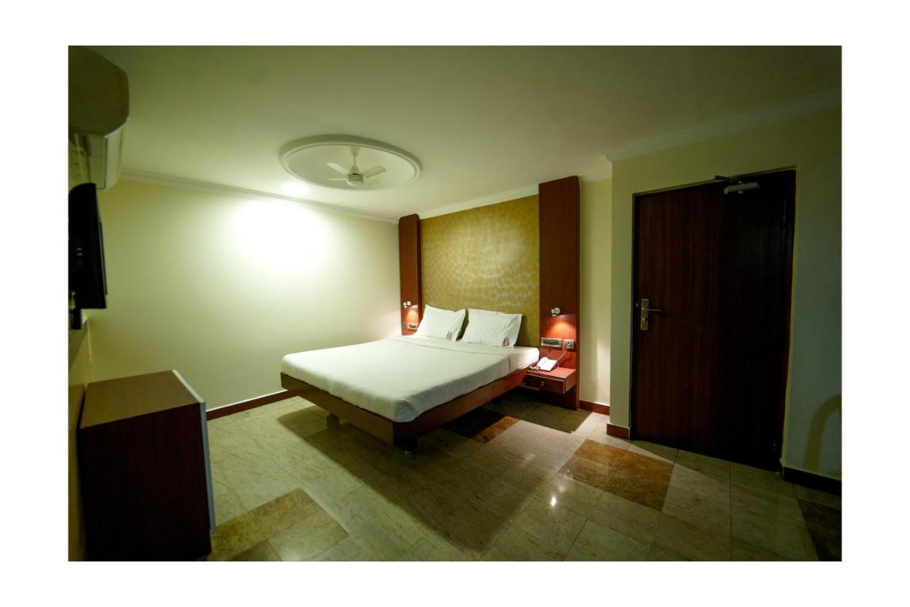 Отель Everestparkresidency Tiruchirappalli Экстерьер фото