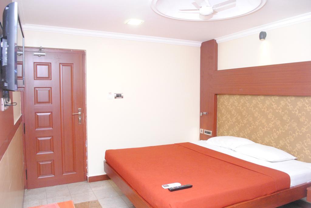 Отель Everestparkresidency Tiruchirappalli Номер фото
